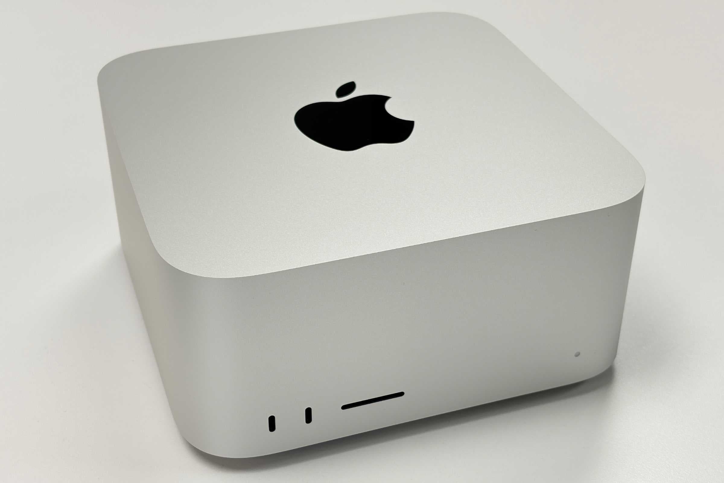 Mac Studio M4 Max — 64GB / 1TB